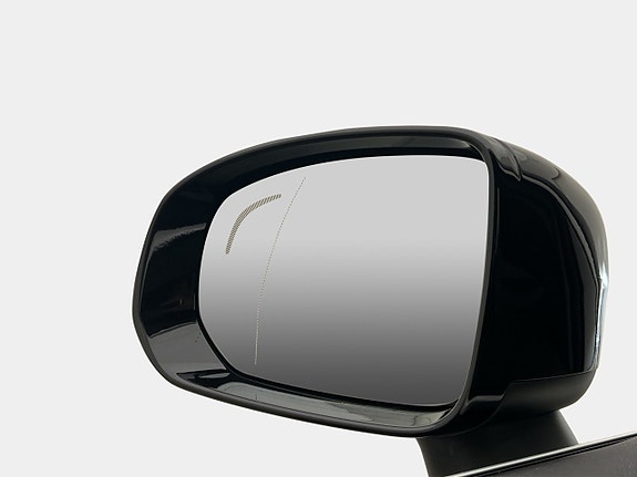 Volvo XC60 27 of 30