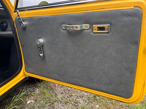 Austin Mini 8 of 16