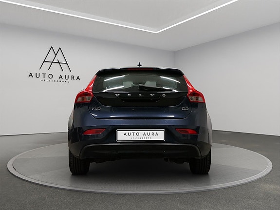 Volvo V40 5 of 15