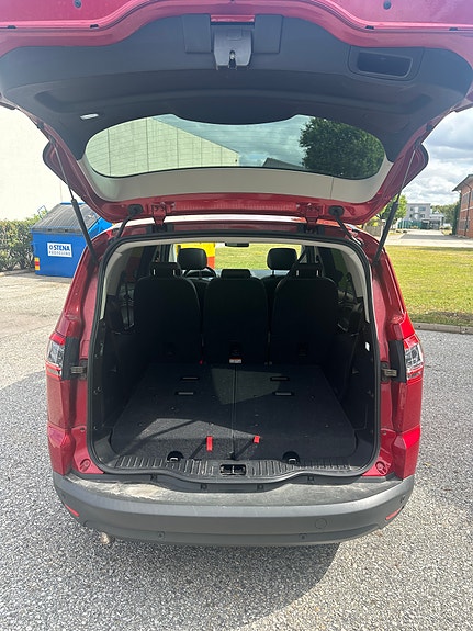 Ford S-MAX 6 of 7
