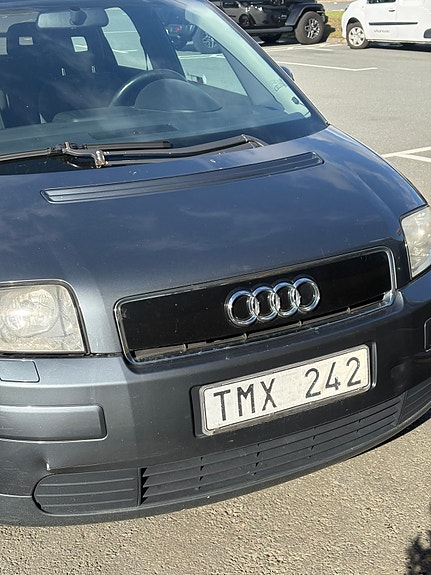 Audi A2 4 of 9