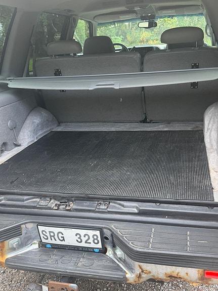 Chevrolet Tahoe 8 of 9
