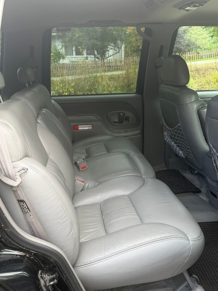 Chevrolet Tahoe 6 of 9