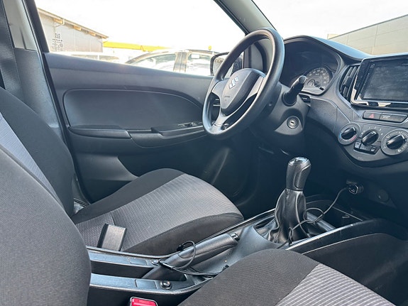 Suzuki Baleno 4 of 7