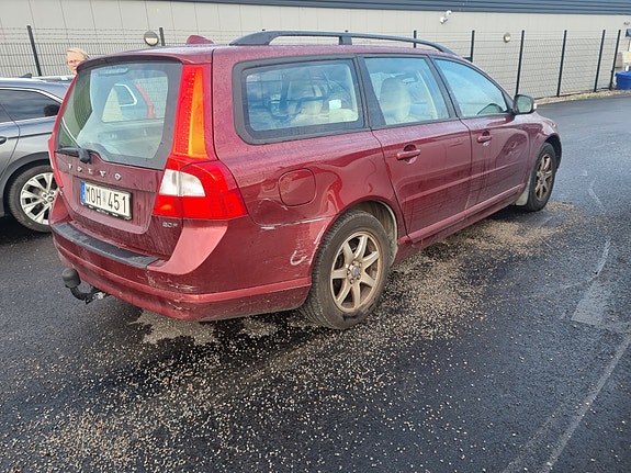 Volvo V70 4 of 4