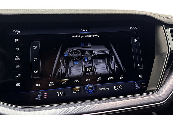 Volkswagen Touareg 27 of 30