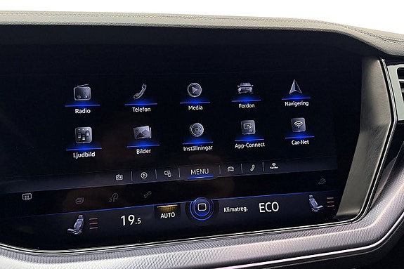 Volkswagen Touareg 30 of 30