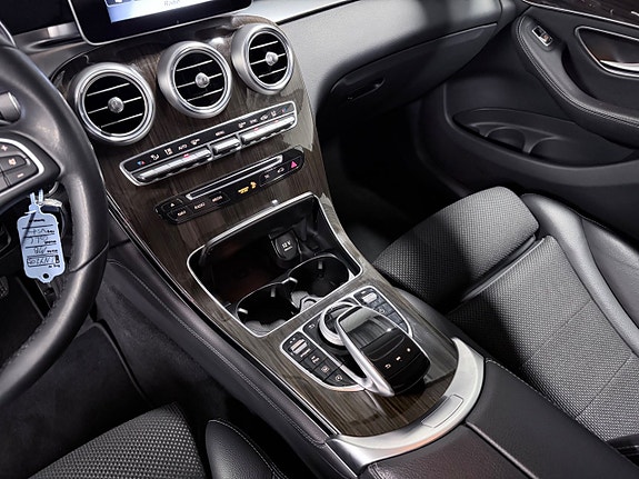 Mercedes-Benz GLC220 d 16 of 29