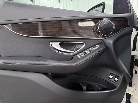 Mercedes-Benz GLC220 d 12 of 29