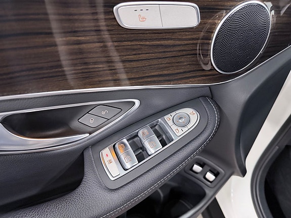 Mercedes-Benz GLC220 d 13 of 29