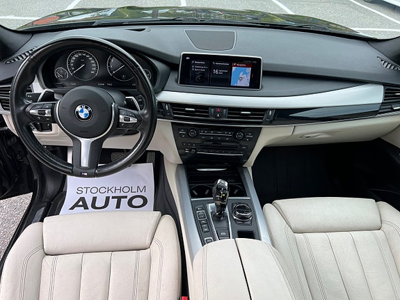 BMW X5 8 of 12