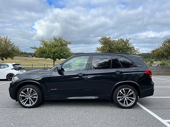 BMW X5 4 of 12