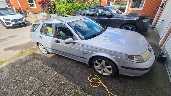 Saab 9-5 4 of 9