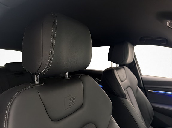 Audi Q8 e-tron 14 of 30