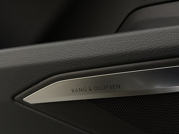Audi Q8 e-tron 17 of 30