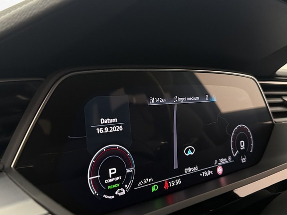 Audi Q8 e-tron 19 of 30