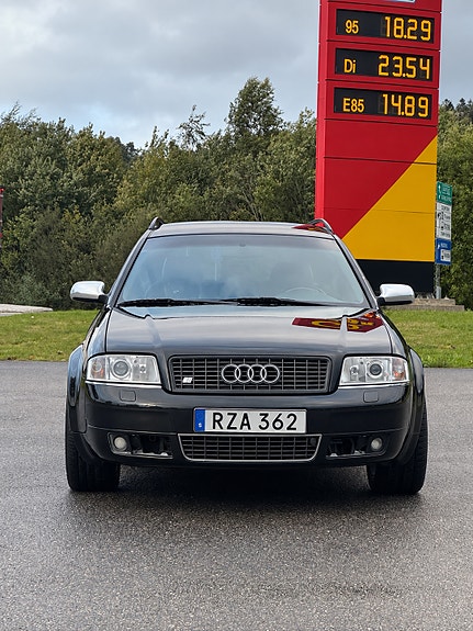 Audi S6 2 of 11