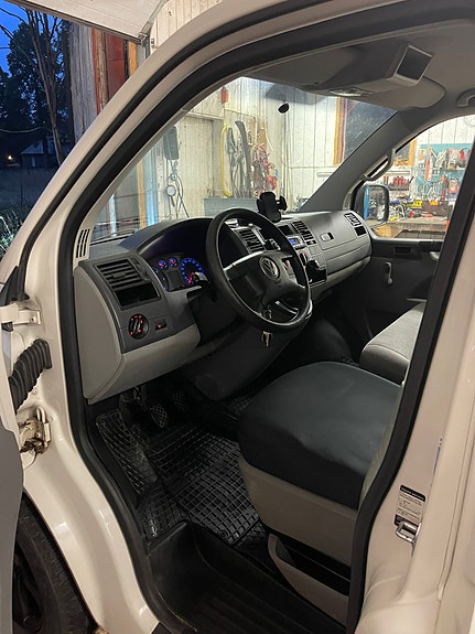 Volkswagen Transporter 5 of 10