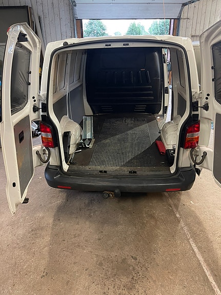 Volkswagen Transporter 10 of 10