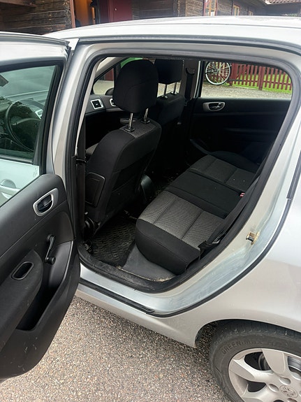 Peugeot 307 4 of 4