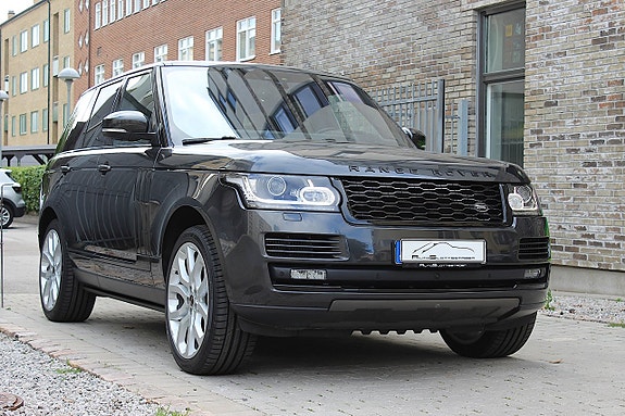 Land Rover Range Rover 11 of 30