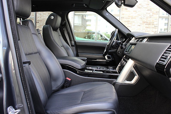 Land Rover Range Rover 3 of 30