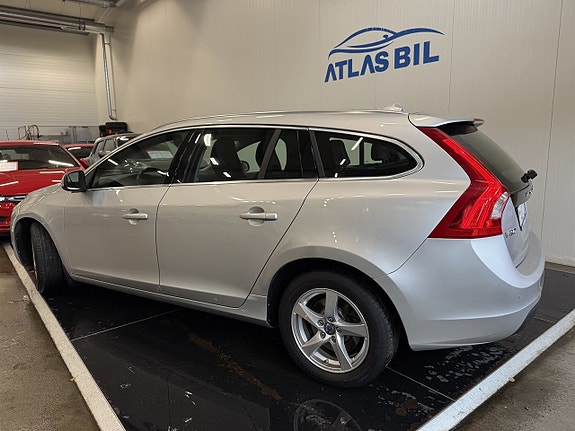 Volvo V60 3 of 24