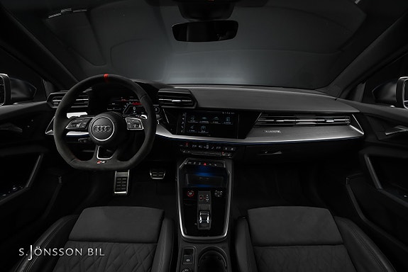 Audi RS3 17 of 26