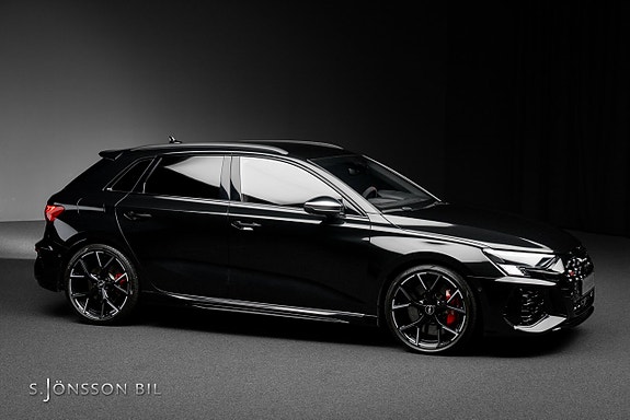 Audi RS3 8 of 26