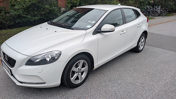 Volvo V40 5 of 13