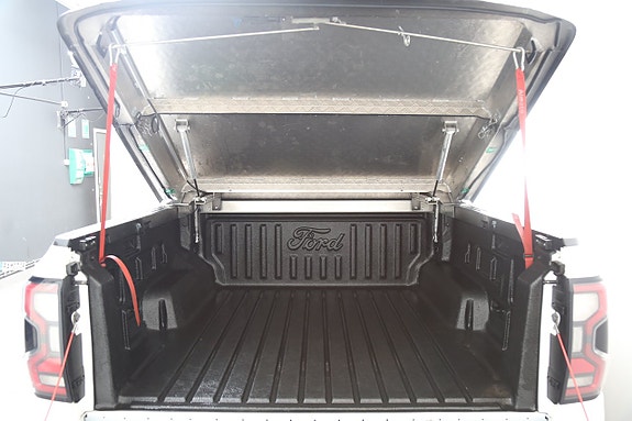 Ford Ranger Raptor 25 of 25