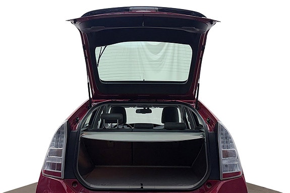 Toyota Prius 30 of 30