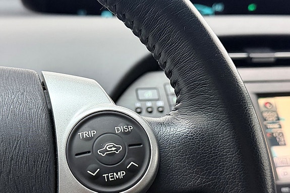 Toyota Prius 19 of 30