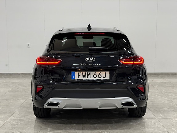 Kia XCeed 7 of 27