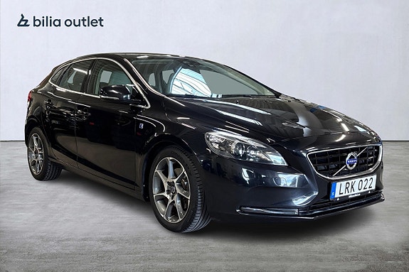 Volvo V40 4 of 23