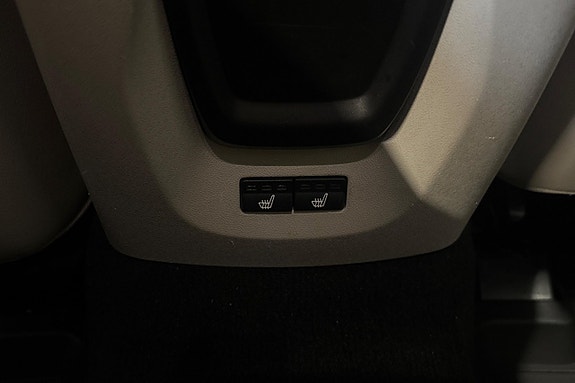 Volvo V40 23 of 23