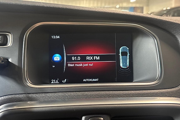 Volvo V40 19 of 23