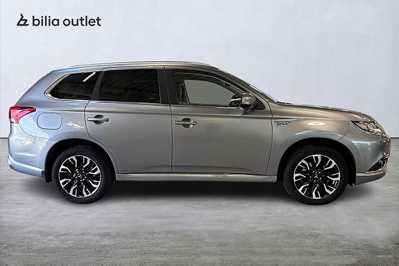 Mitsubishi Outlander 5 of 26