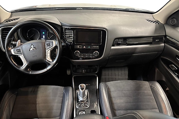 Mitsubishi Outlander 12 of 26