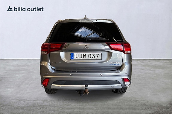 Mitsubishi Outlander 7 of 26