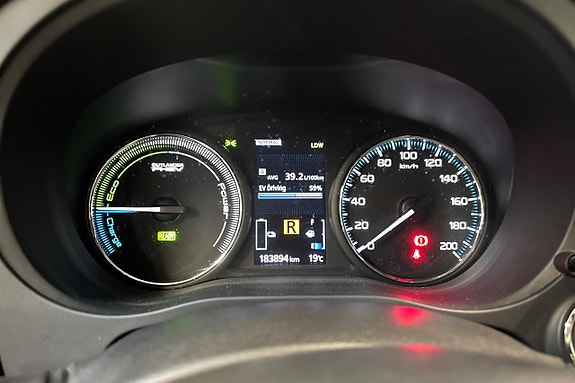 Mitsubishi Outlander 16 of 26