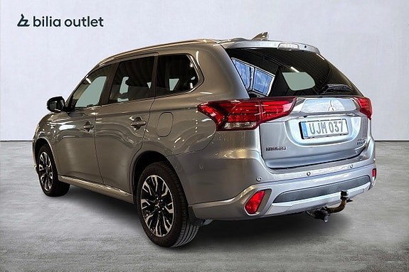 Mitsubishi Outlander 8 of 26