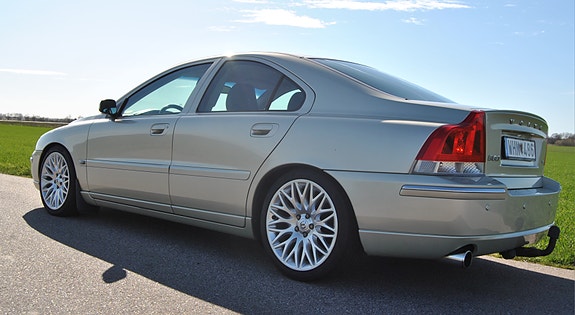 Volvo S60 17 of 27