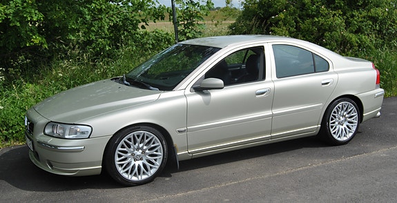 Volvo S60 19 of 27