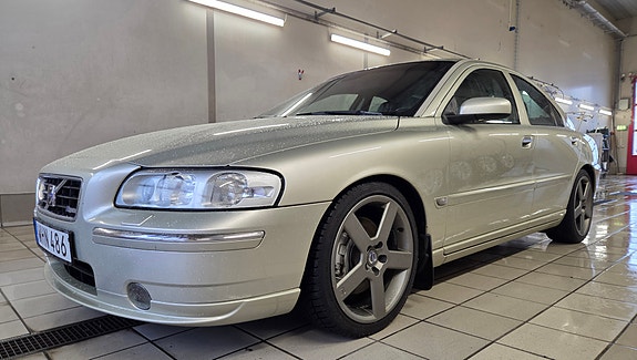 Volvo S60 11 of 27