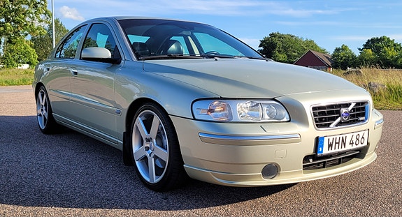 Volvo S60 14 of 27