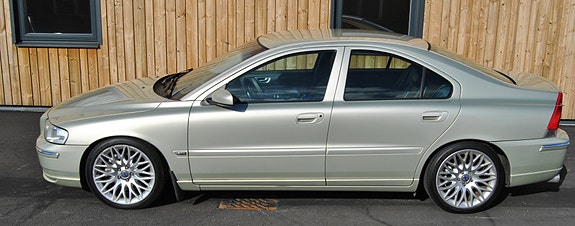 Volvo S60 20 of 27