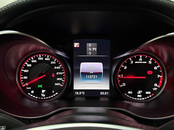 Mercedes-Benz C63 19 of 30