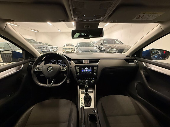 Skoda Octavia 17 of 30