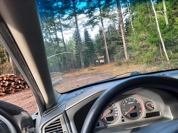Volvo XC70 3 of 6